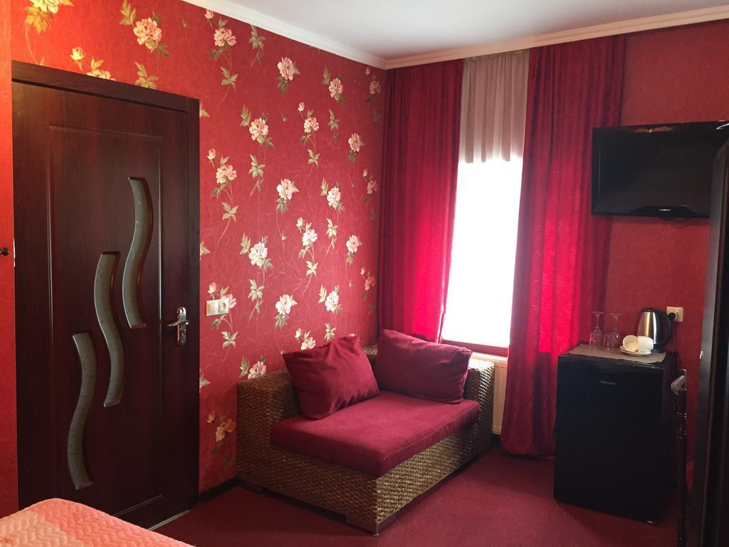 Hotel Formula-1 Tbiliszi Kültér fotó