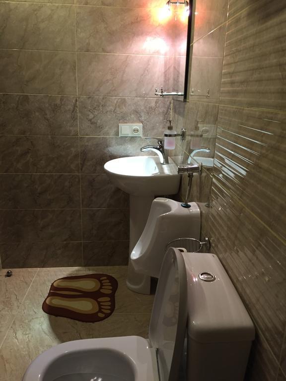 Hotel Formula-1 Tbiliszi Kültér fotó